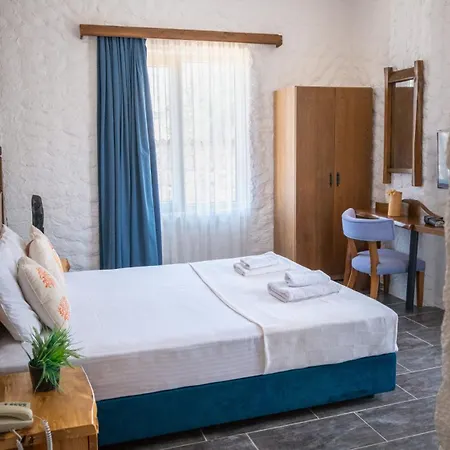 Otel Breeze Alaçatı *