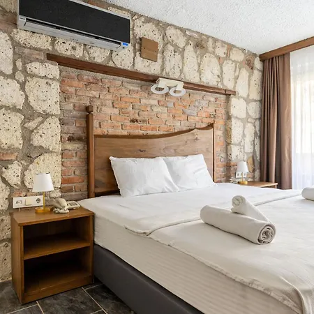 Breeze Alaçatı Otel Çeşme
