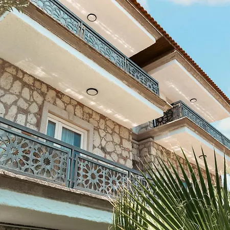 Otel Breeze Alaçatı *