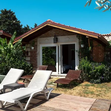 Otel Breeze Alaçatı *
